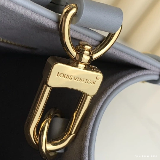 Repladies VUITTON LOUIS PM-25*19*11.5cm ONTHEGO 0731